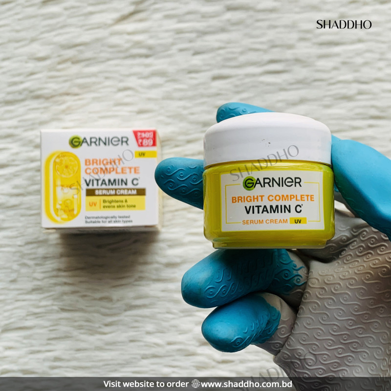 Garnier Bright Complete Vitamin C Serum Cream (23g)